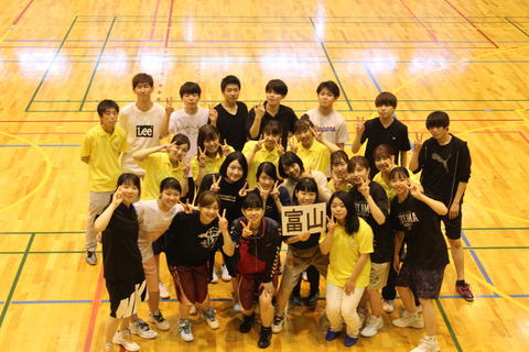 富山短期大学バスケットチーム全員集合！