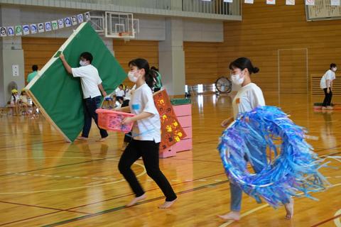 機敏な動きでスムーズな進行に努めます