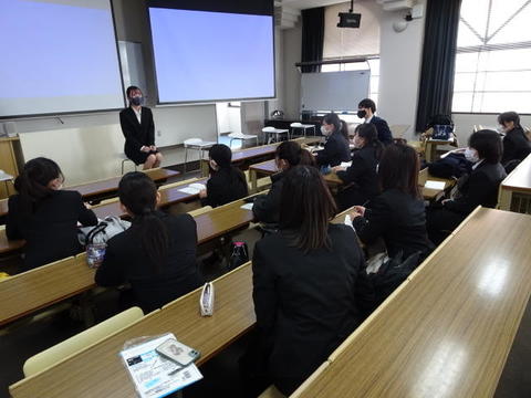 先輩から学ぶ3.JPG