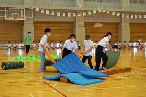 機敏な動きでスムーズな進行に努めます