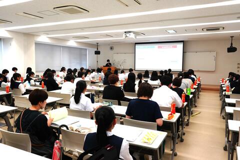 学科長による入試概要・書類説明