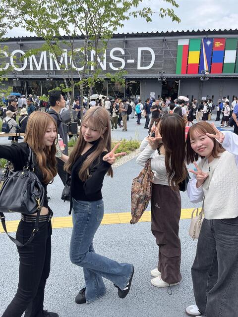 見学中.jpg
